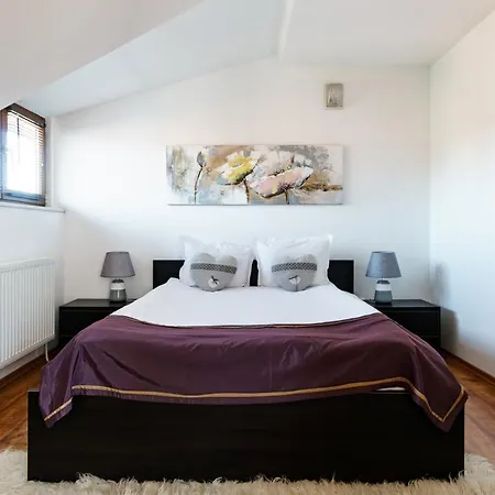 Velinov Boutique With Free Shuttle Hotel