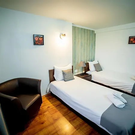 Velinov Boutique With Free Shuttle