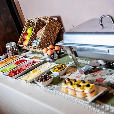 Velinov Boutique Отель 3*