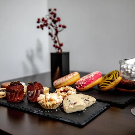 Отель Velinov Boutique