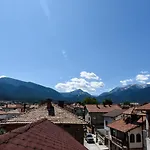 Velinov Boutique Bansko
