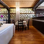 Velinov Boutique Bansko