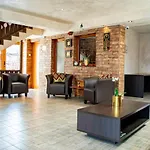 Velinov Boutique