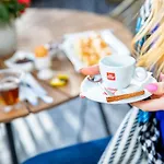Velinov Boutique Hotel
