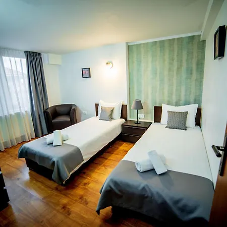 Velinov Boutique With Free Shuttle بانسكو