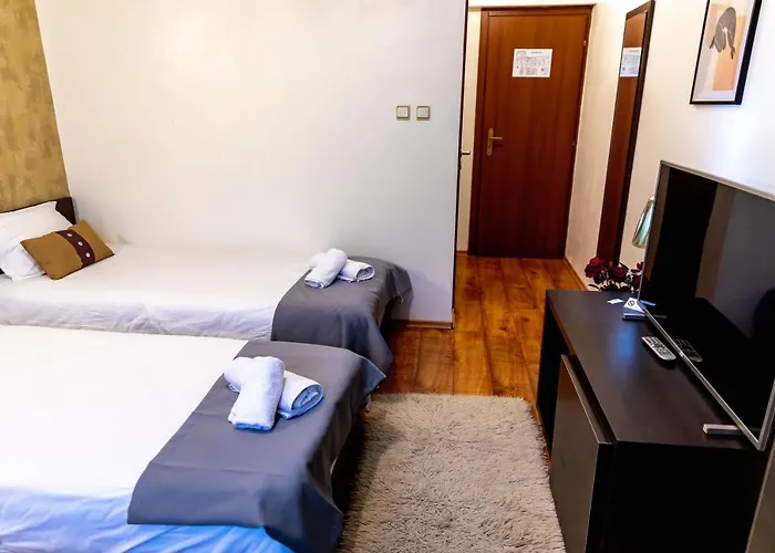 מלון Velinov Boutique With Free Shuttle 3*