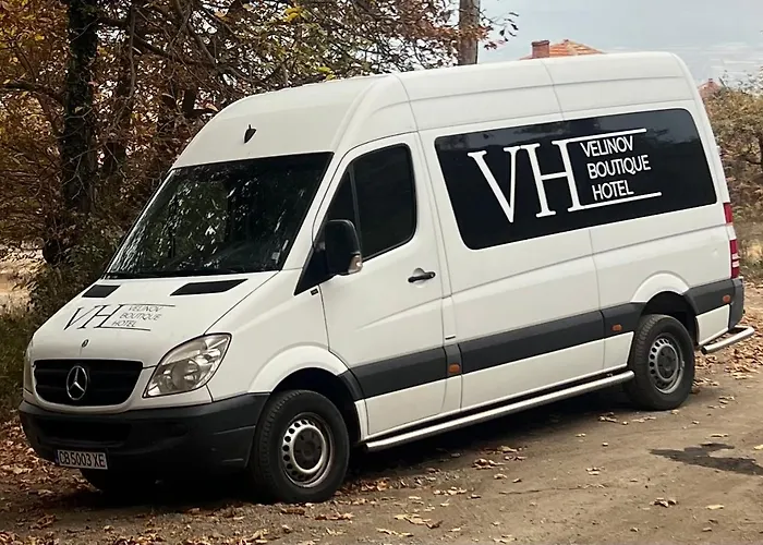 Velinov Boutique With Free Shuttle מלון
